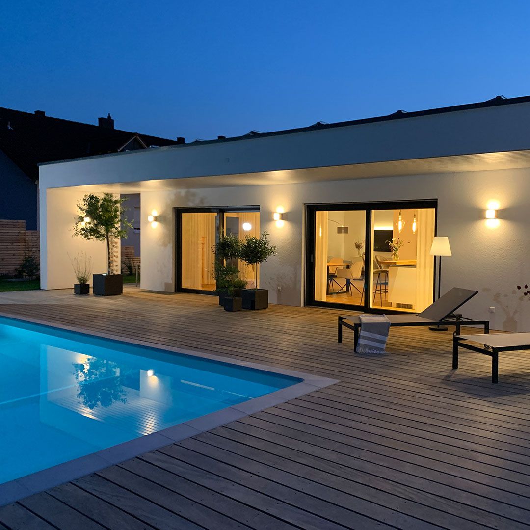 bungalow-hang-pool-kundenhaus-nowak-schwoerer